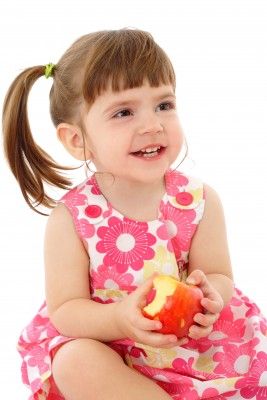 meisje_met_appel