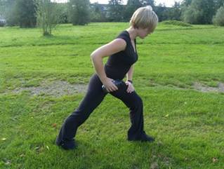 rug lat row met een arm